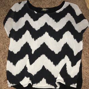 Chevron short sleeve
